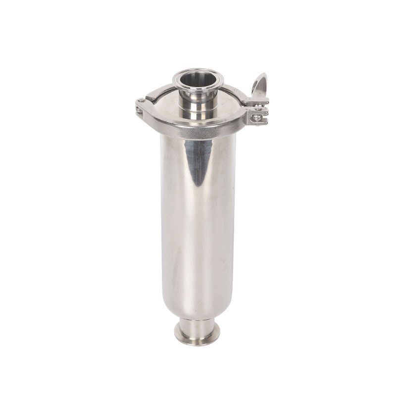 Welded straight strainer with coaxial end connections