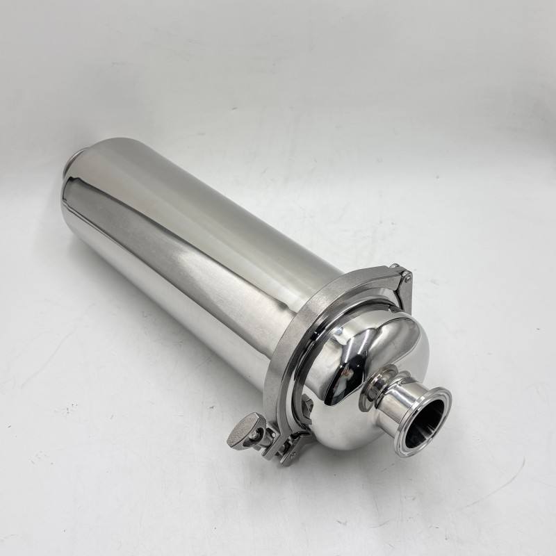 Polished welded straight strainer housing